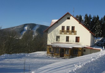 Penzion Černý Petr Strážné - skibus zdarma SKI Areál Bubákov